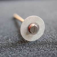 Dental ultra-cienka 0.15mm dwustronna diamentowa tarcza tnąca do oddzielania polerowania koronka ceramiczna tynk lub jade z trzpieniami 3